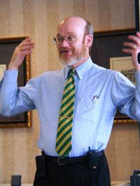 Hypnotist Scot Giles
